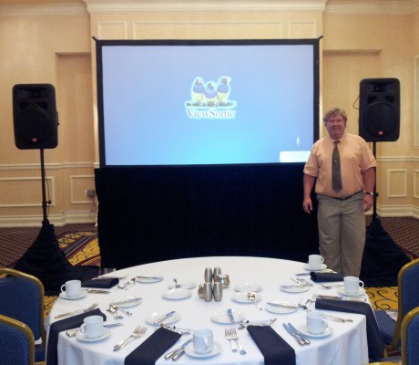 San Diego projector and screen rental — wedding, corporate, movie night